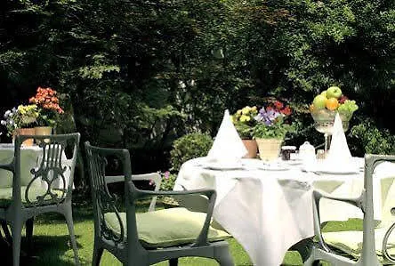 Hotel Admiral Múnich 4*,