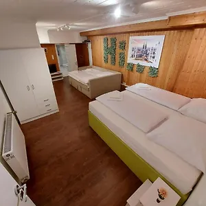 homebase-apartments-internationalist.topcolognehotels.com/