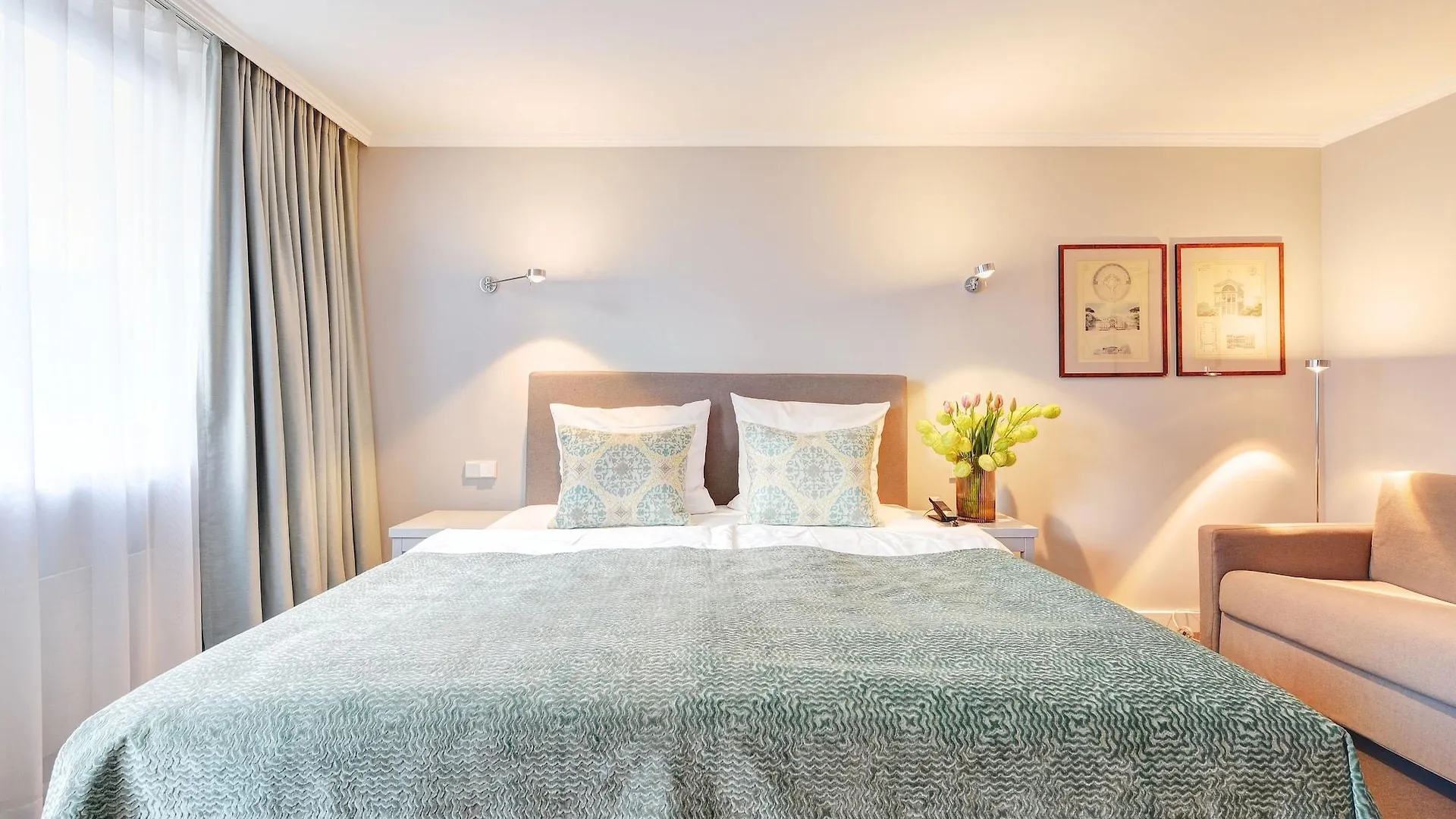 ****  Hotel Admiral Munich Germany
